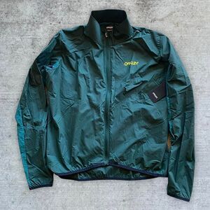 OAKLEY Lightweight Jacket!